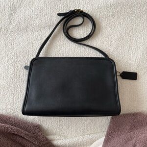 Vintage Coach Crossbody Bag No. AOC-9814